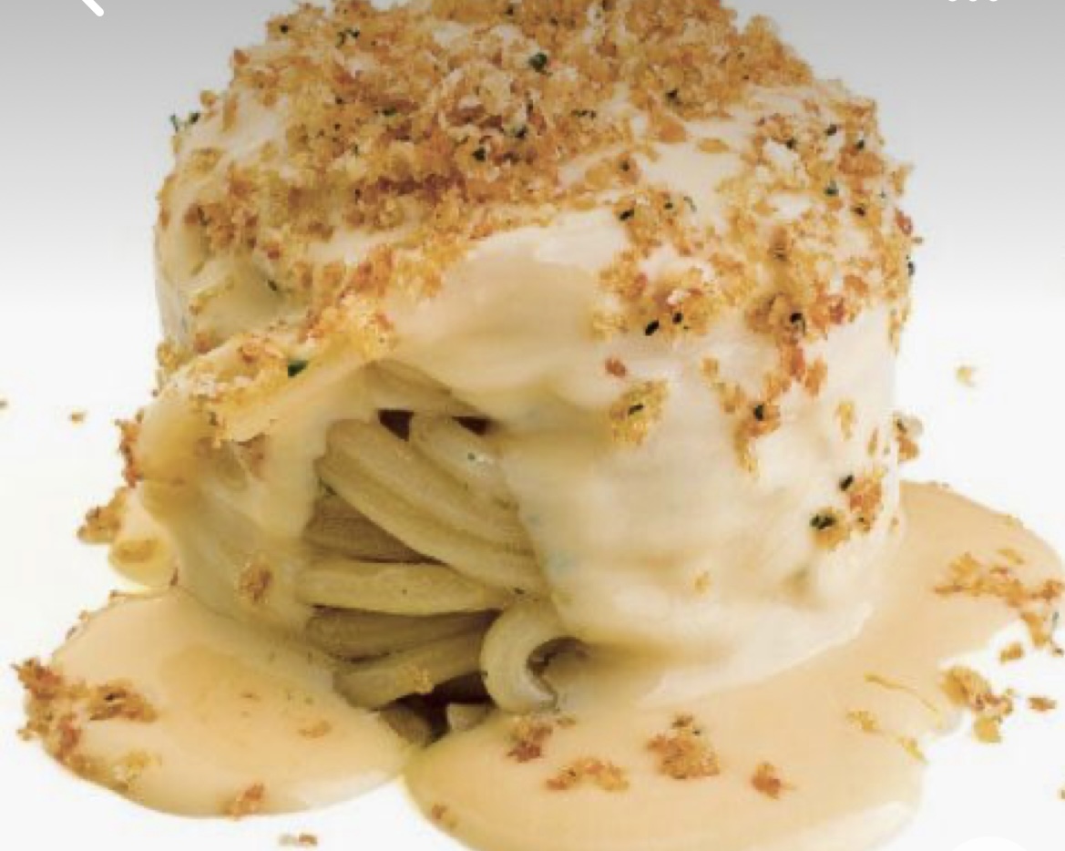 Plated pasta dish served during a Chef in Tuscany cooking lesson